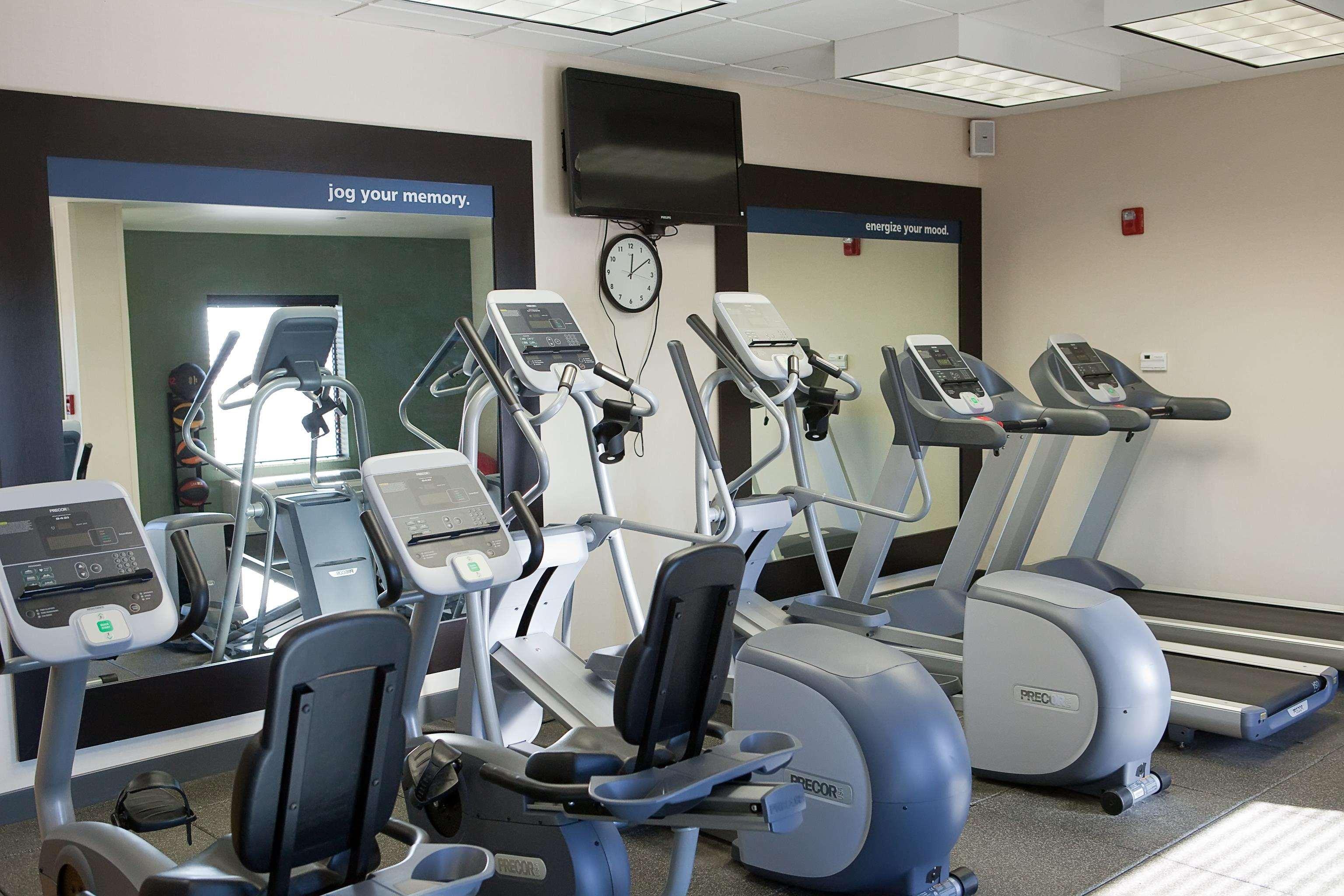 Hampton Inn Colby Εξωτερικό φωτογραφία