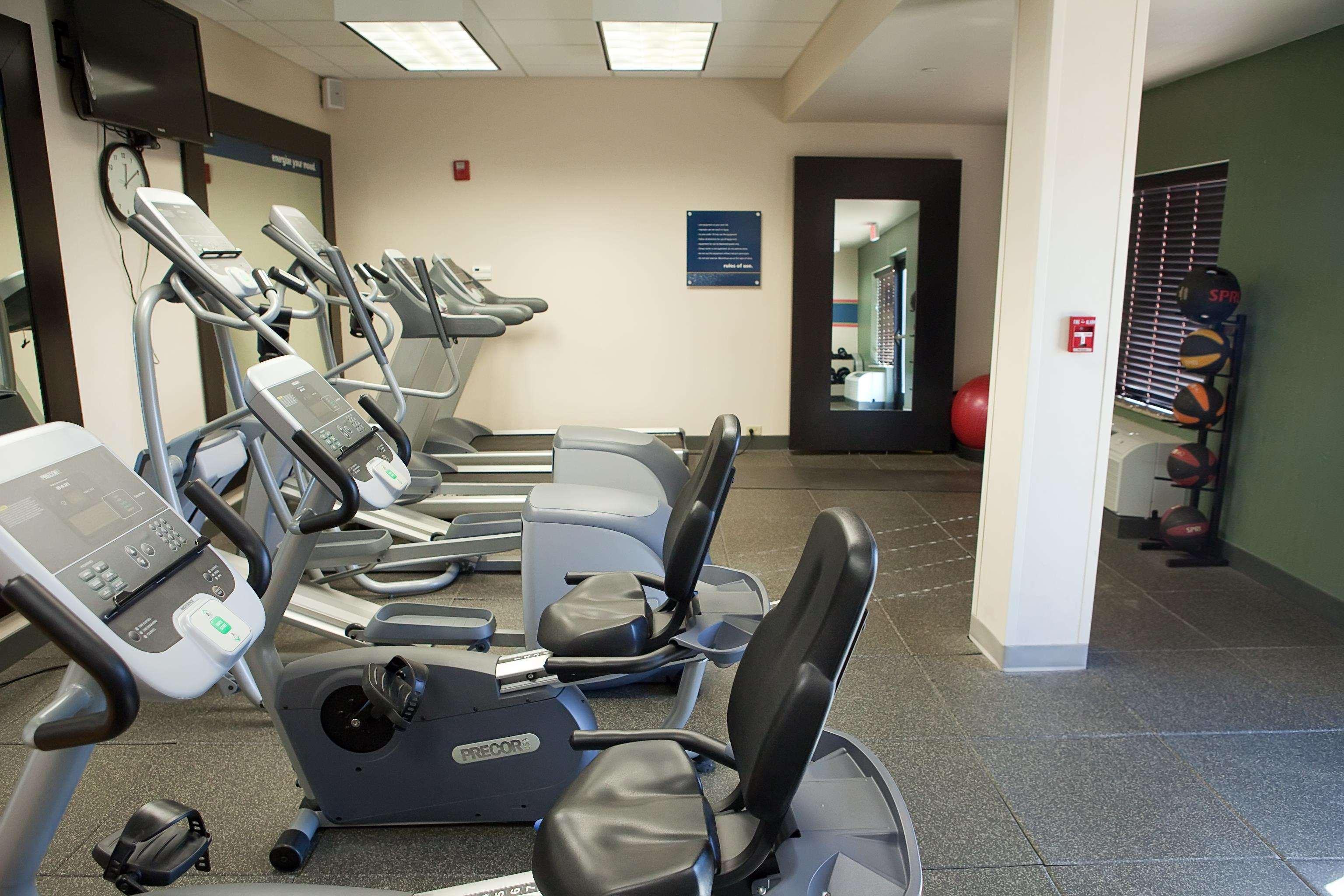 Hampton Inn Colby Εξωτερικό φωτογραφία