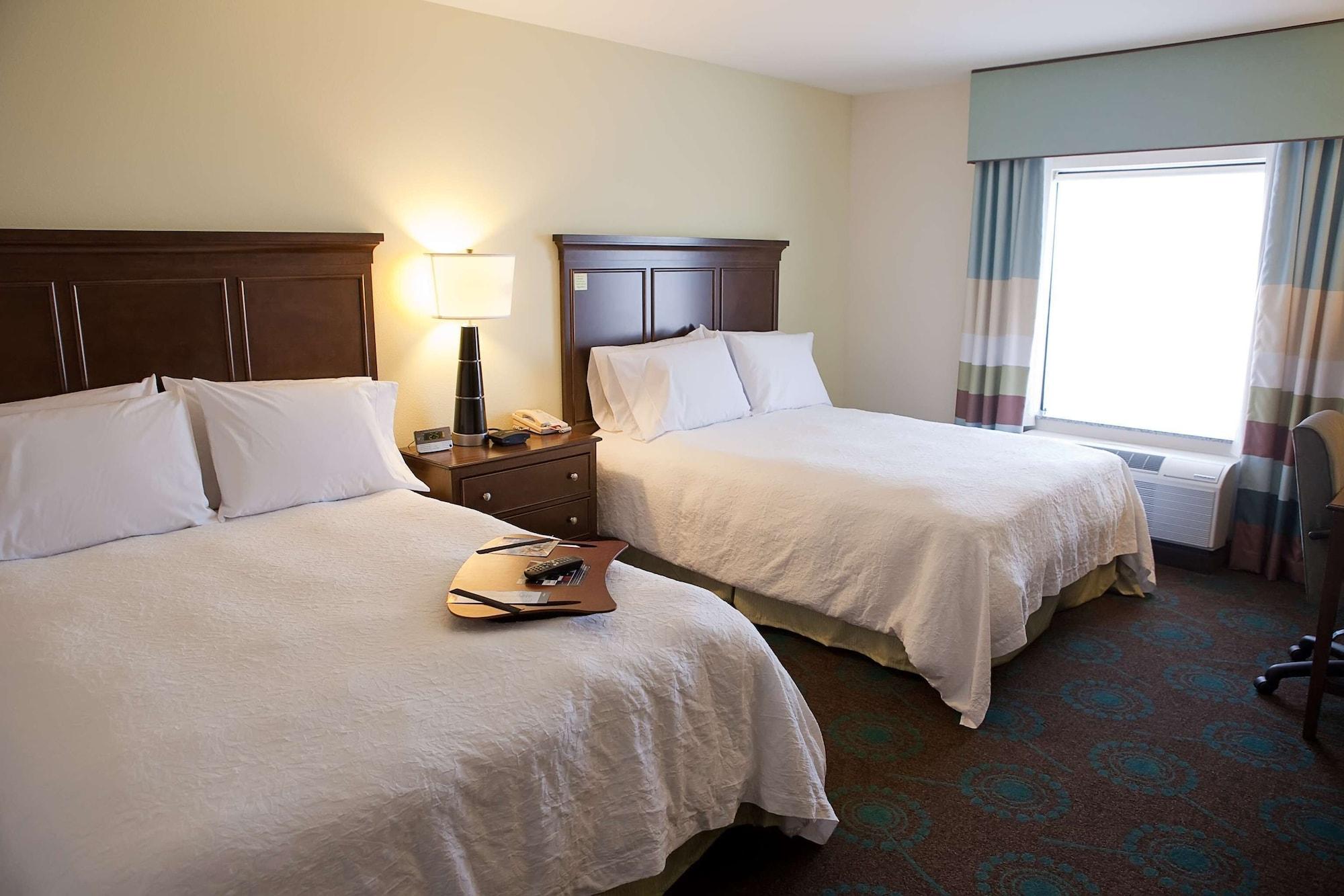 Hampton Inn Colby Εξωτερικό φωτογραφία