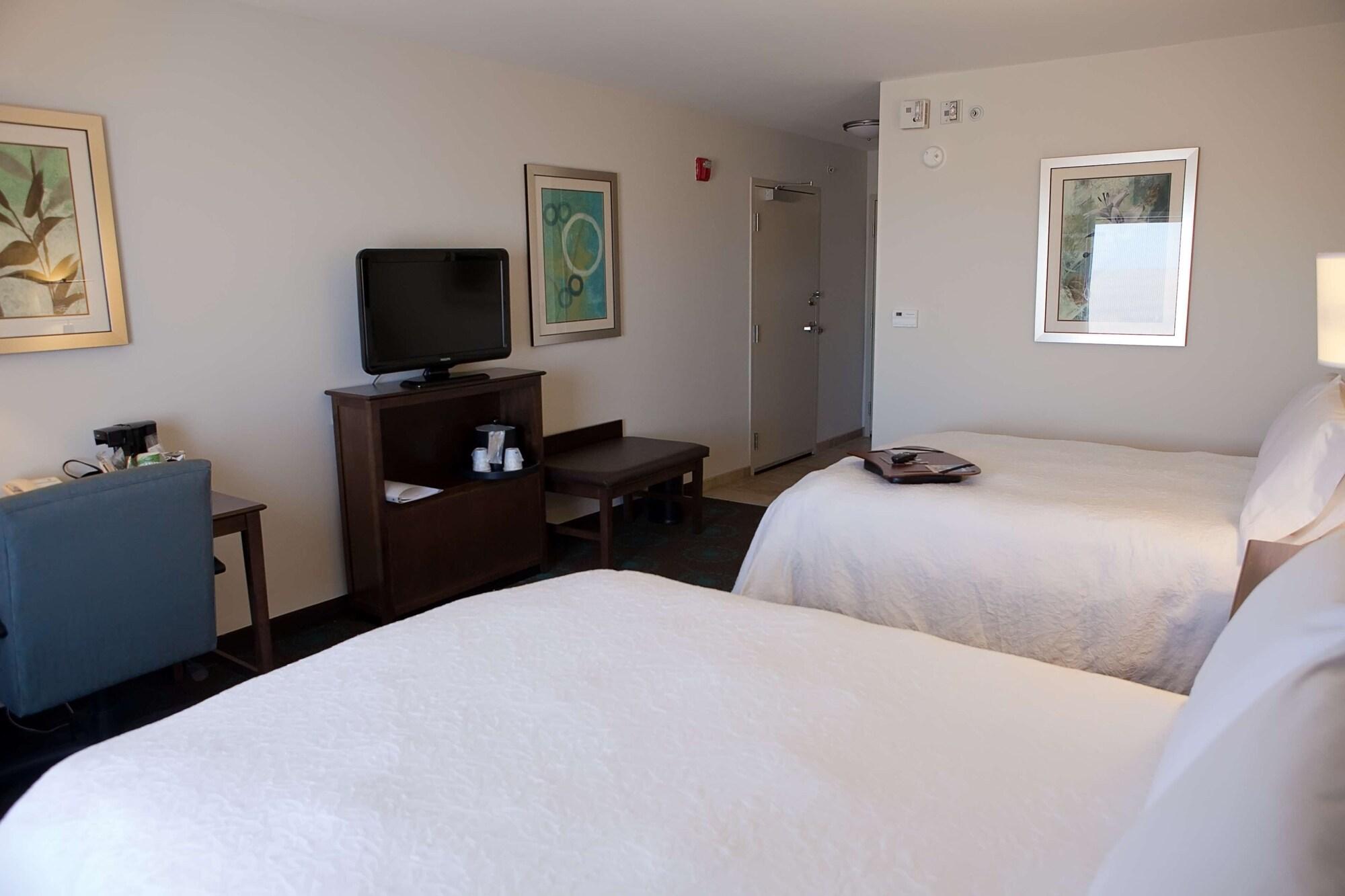 Hampton Inn Colby Εξωτερικό φωτογραφία